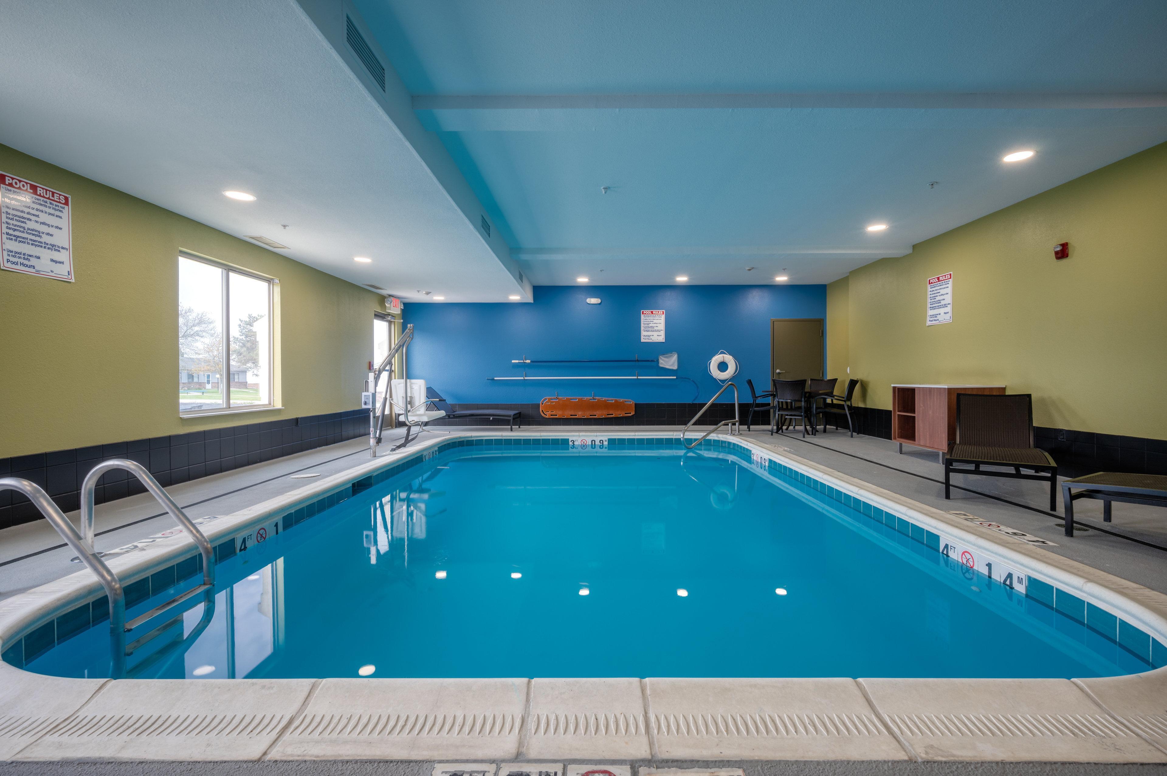 Holiday Inn Express Hotel & Suites Greenville By Ihg Exterior photo